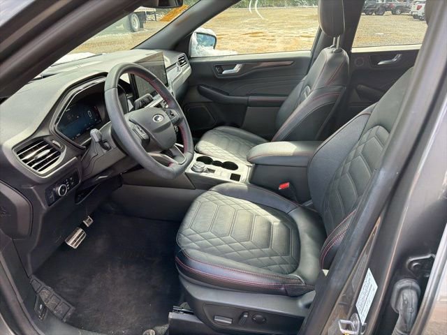 Certified 2024 Ford Escape ST-Line Elite w/ Premium Technology Package image 15