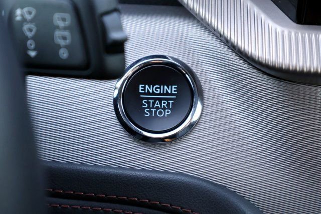 Certified 2025 Ford Explorer Active w/ Active Comfort Package image 7