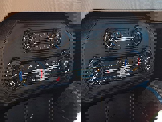 Certified 2023 Ford Bronco Wildtrak image 14