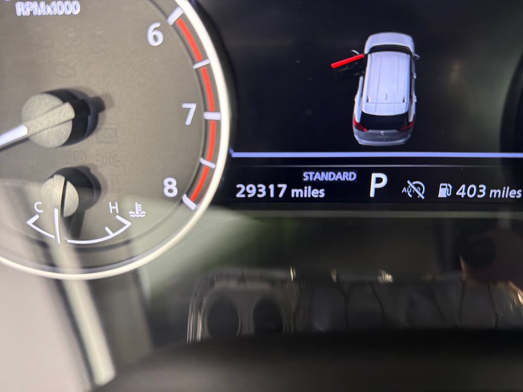 Used 2025 Nissan Rogue SV FWD image 10