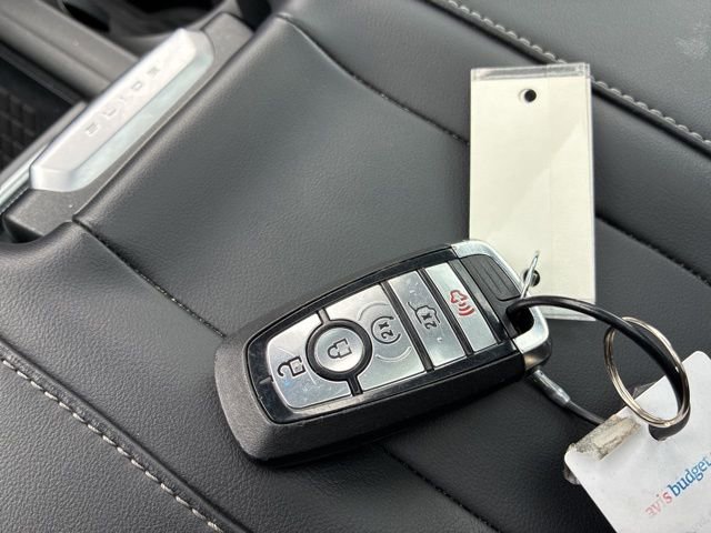 Certified 2025 Ford Expedition Platinum image 46