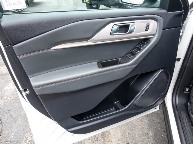 Certified 2025 Ford Explorer Active AWD/4WD image 26