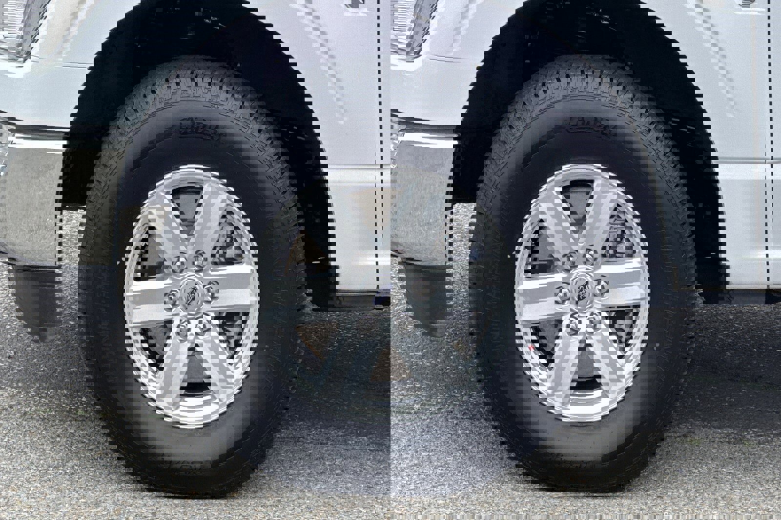 Certified 2021 Ford F150 XLT image 25