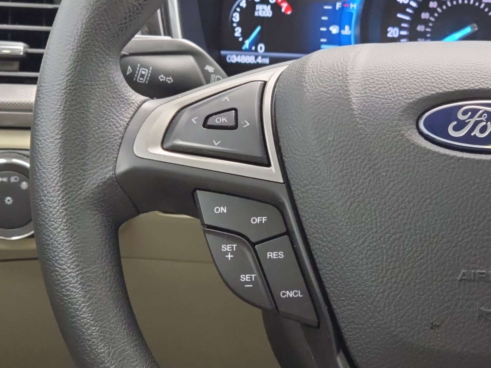 Certified 2020 Ford Fusion SE FWD image 22