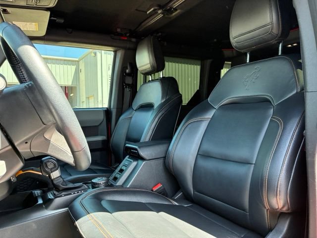 Certified 2023 Ford Bronco Badlands w/ Sasquatch Package AWD/4WD image 8