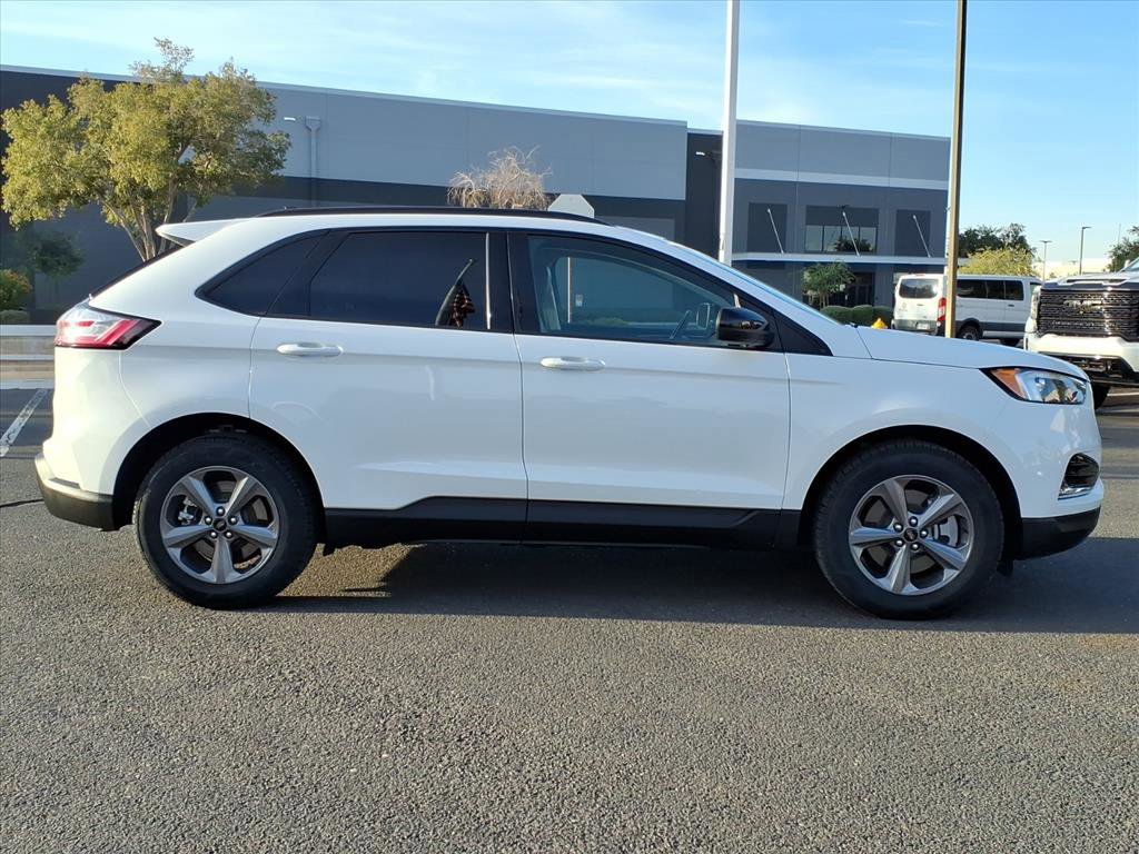 Certified 2024 Ford Edge SEL w/ Sport Appearance Package image 2
