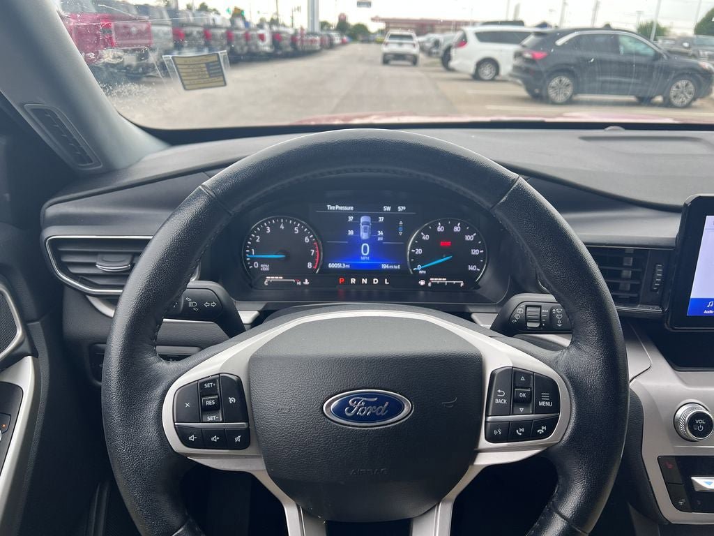 Certified 2023 Ford Explorer XLT w/ Equipment Group 202A AWD/4WD image 25
