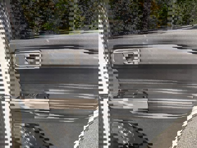 Certified 2023 Ford Explorer XLT image 34