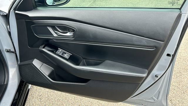 Used 2024 Honda Accord Touring image 10