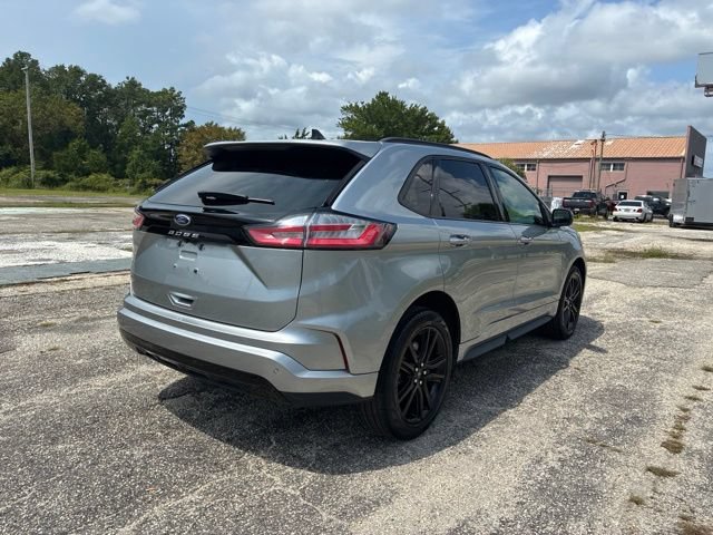 Certified 2024 Ford Edge ST-Line AWD/4WD image 3