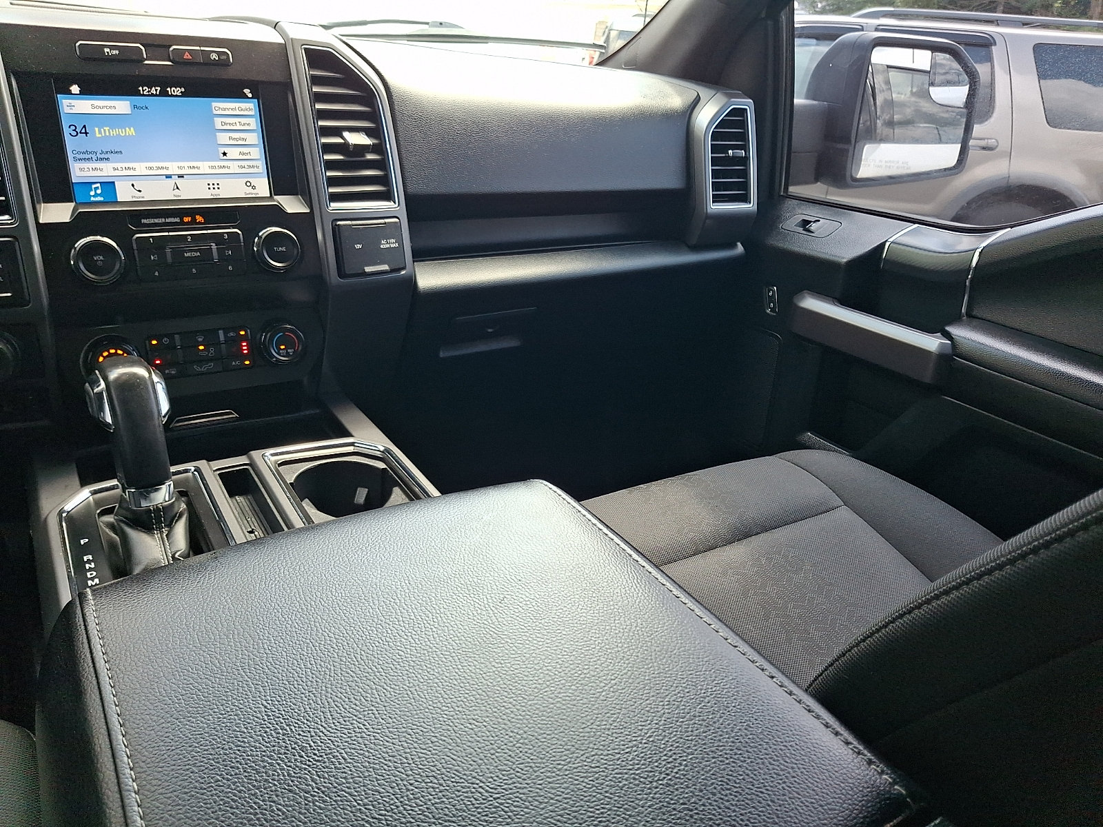 Certified 2019 Ford F150 XLT w/ Equipment Group 302A Luxury AWD/4WD image 16