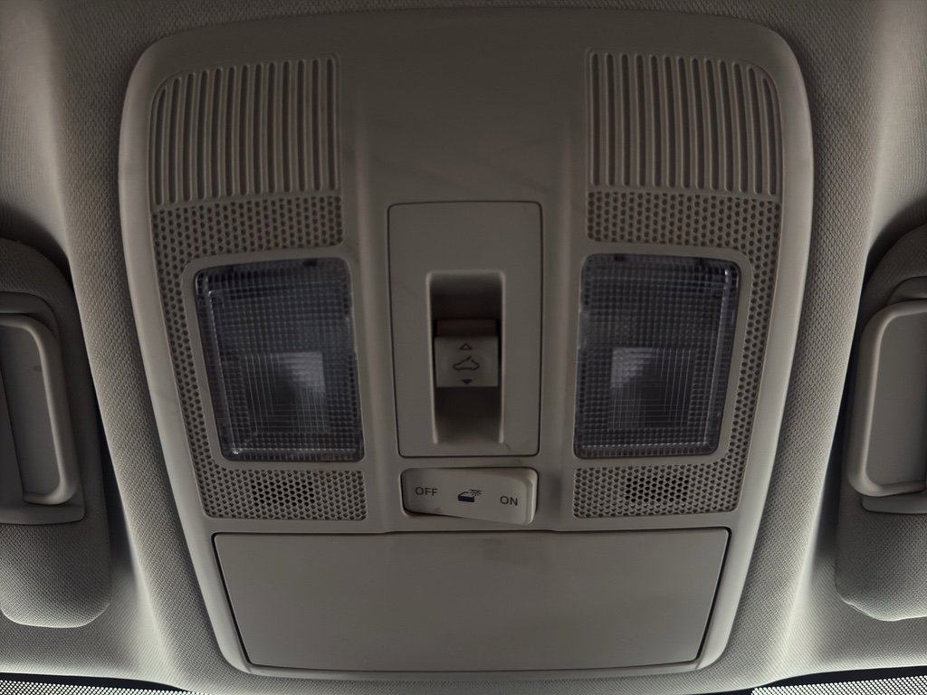 Used 2019 MAZDA CX-5 Touring image 28