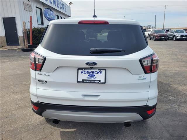 Certified 2017 Ford Escape SE image 6
