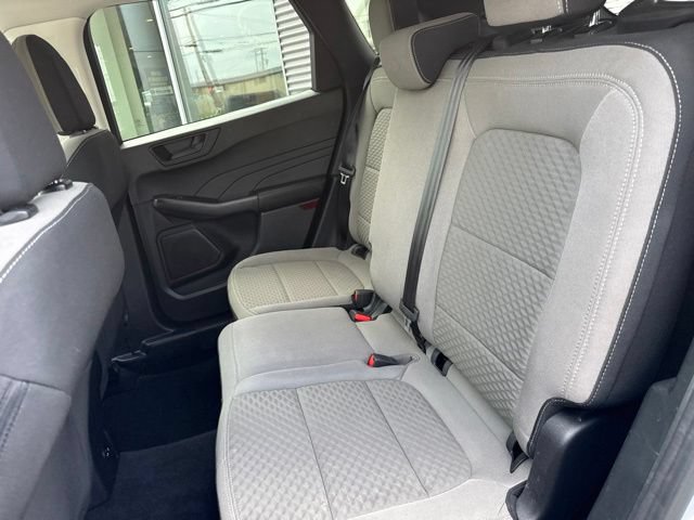 Certified 2022 Ford Escape SE AWD/4WD image 33