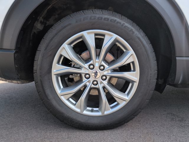 Certified 2021 Ford Explorer XLT w/ Equipment Group 202A AWD/4WD image 12