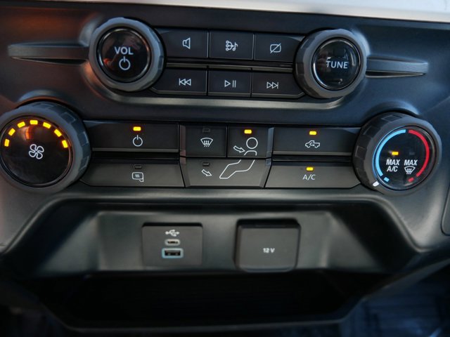 Certified 2023 Ford F350 XLT w/ 360-Degree Camera Package AWD/4WD image 25