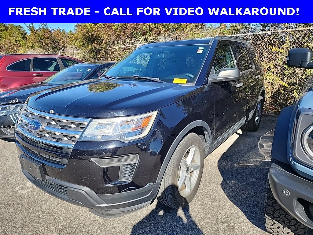 Certified 2019 Ford Explorer FWD image 2