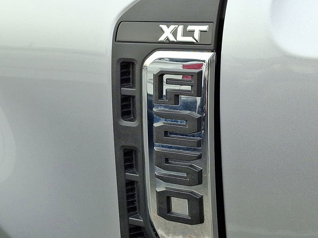 Certified 2024 Ford F250 XLT image 29