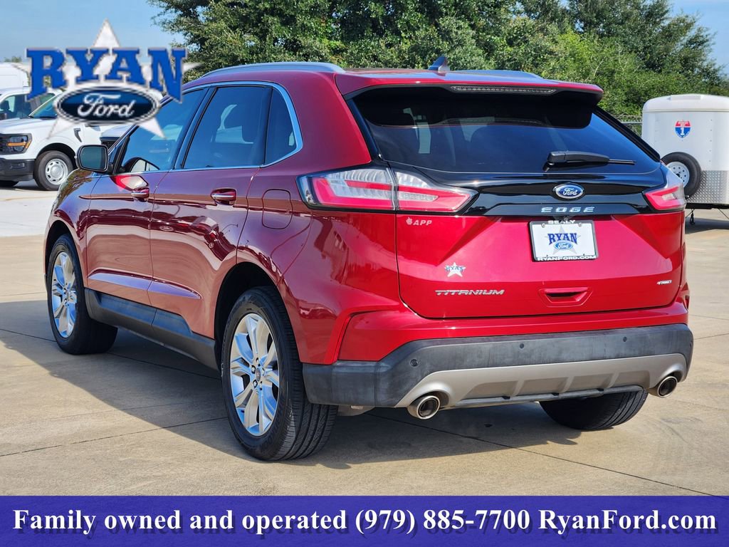 Certified 2022 Ford Edge Titanium w/ Equipment Group 301A AWD/4WD image 3
