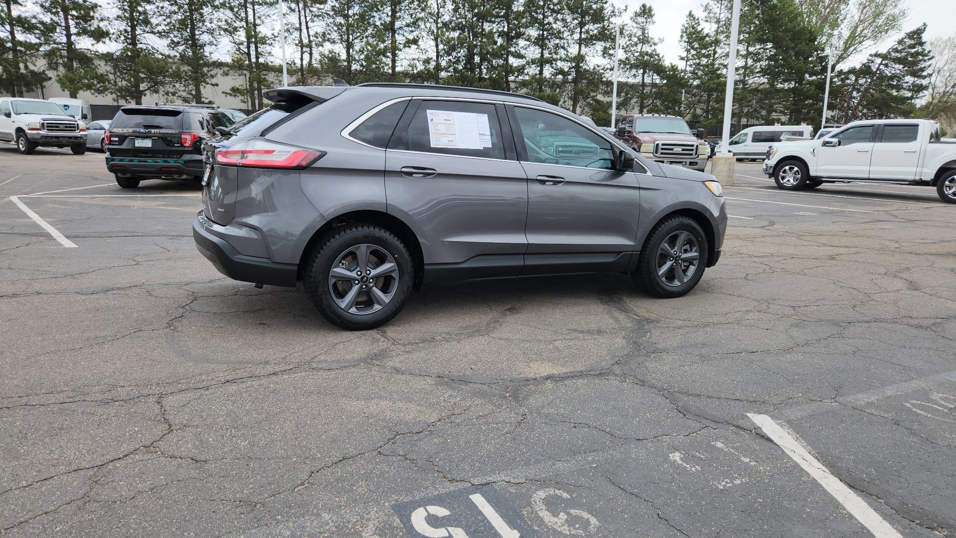 Certified 2022 Ford Edge SEL w/ Sport Appearance Package AWD/4WD image 16