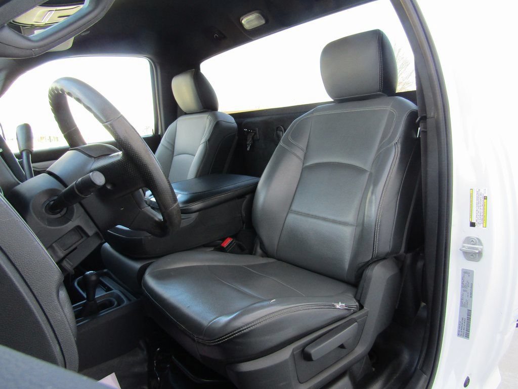 Used 2022 RAM 5500 Tradesman AWD/4WD image 15