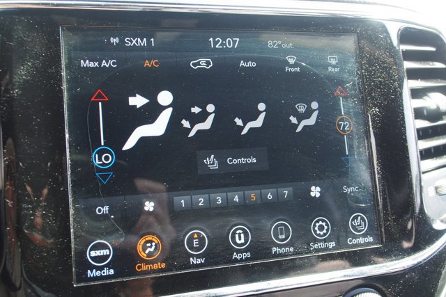 Used 2020 Jeep Grand Cherokee Limited image 27