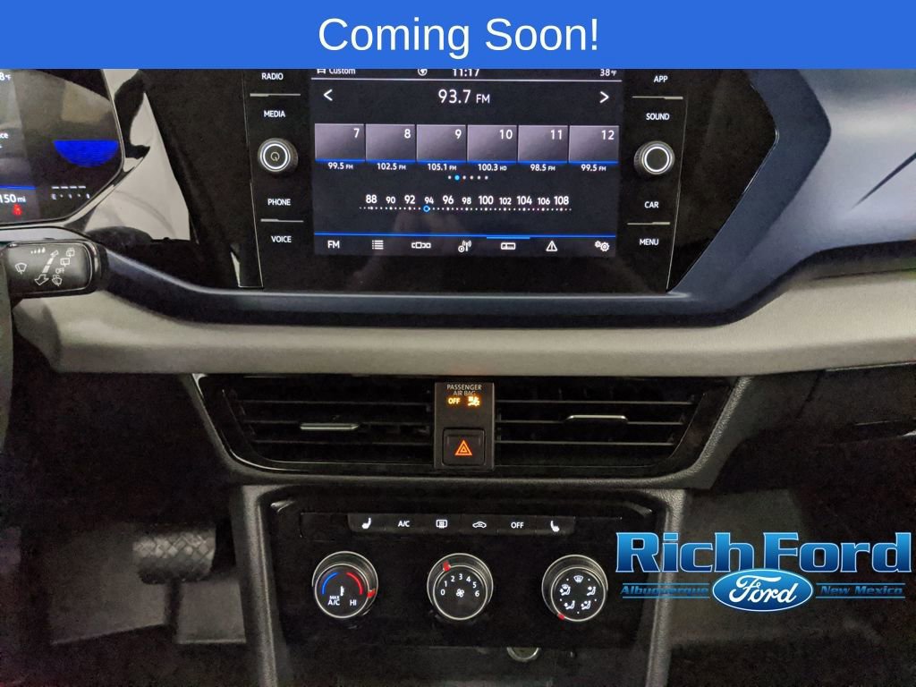 Used 2023 Volkswagen Taos SE image 8