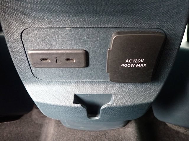 Certified 2025 Ford Maverick Tremor AWD/4WD image 20