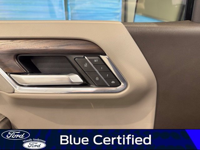 Used 2025 GMC Sierra 1500 SLT w/ SLT Premium Package AWD/4WD image 22