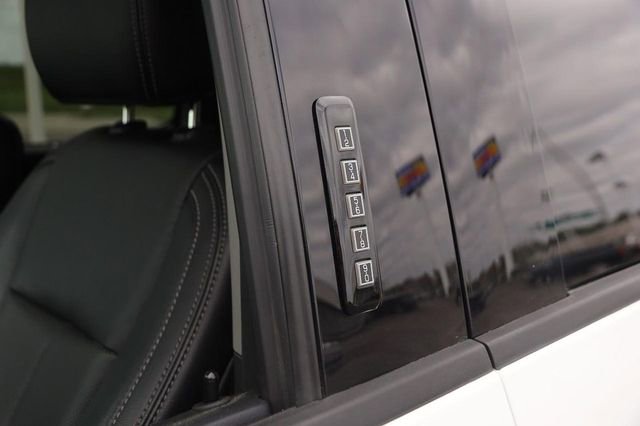 Certified 2021 Ford F350 Lariat w/ Lariat Ultimate Package image 9