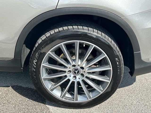 Used 2021 Mercedes-Benz GLC 300 image 12