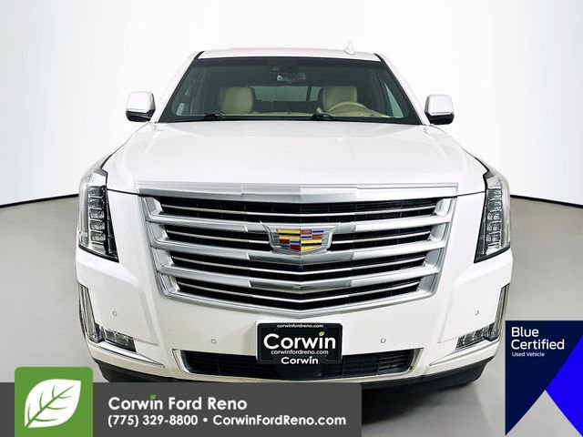Used 2018 Cadillac Escalade Platinum AWD/4WD image 2