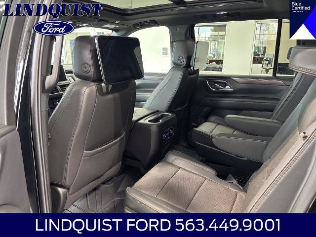 Used 2024 Chevrolet Suburban High Country w/ Advanced Technology Package AWD/4WD image 13