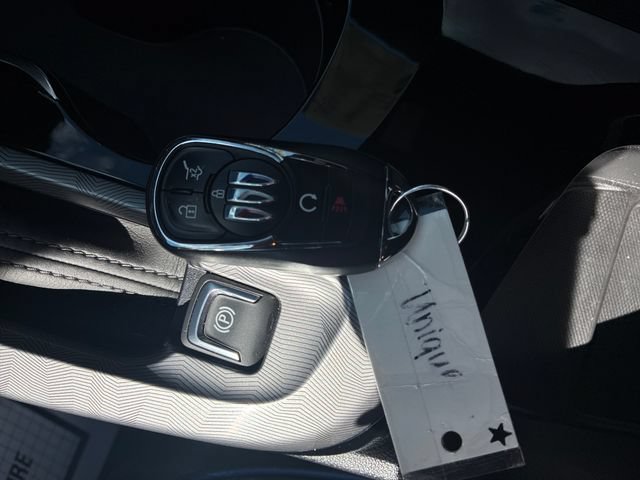 Used 2024 Buick Envista Sport Touring w/ Convenience I Package FWD image 17