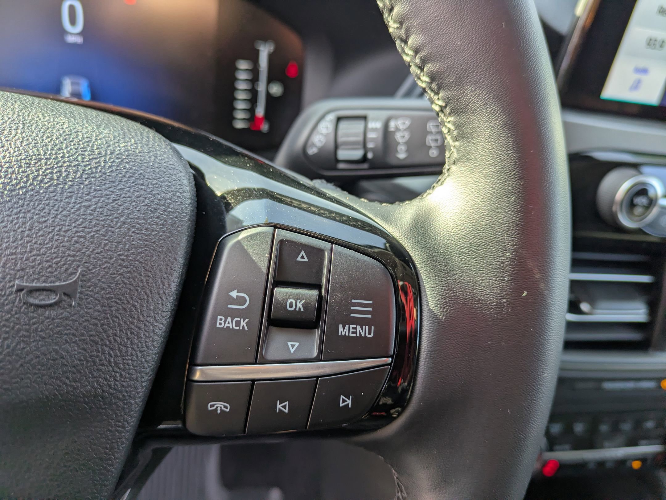 Certified 2024 Ford Escape Active w/ Cold Weather Package image 19