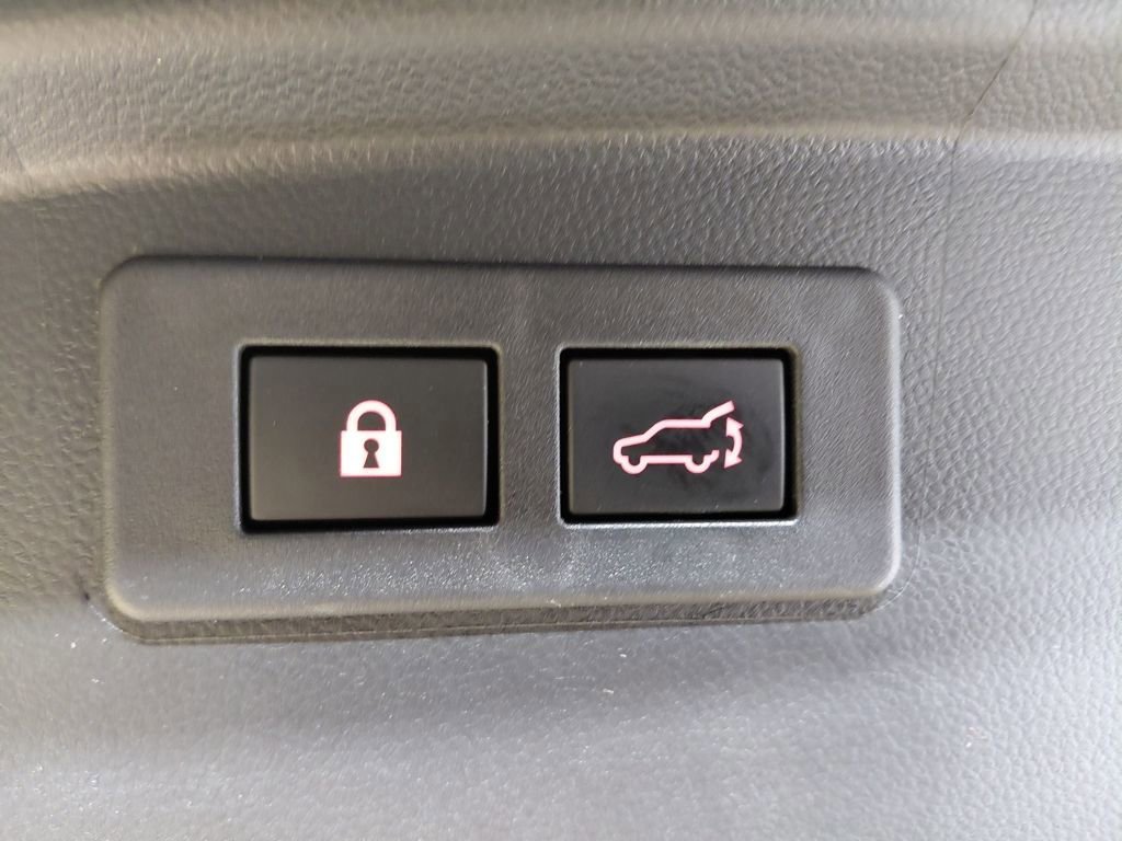 Used 2022 Subaru Outback Premium w/ Popular Package #1 image 37