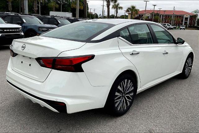 Used 2025 Nissan Altima 2.5 SV FWD image 6