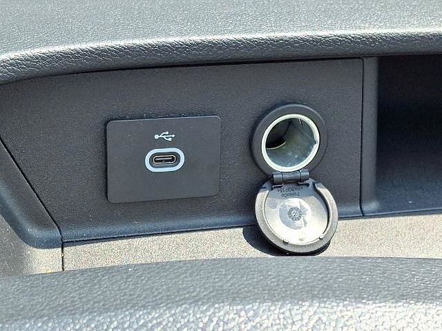 Certified 2025 Ford Transit 350 XLT RWD image 27