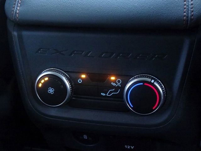 Certified 2025 Ford Explorer Active AWD/4WD image 15