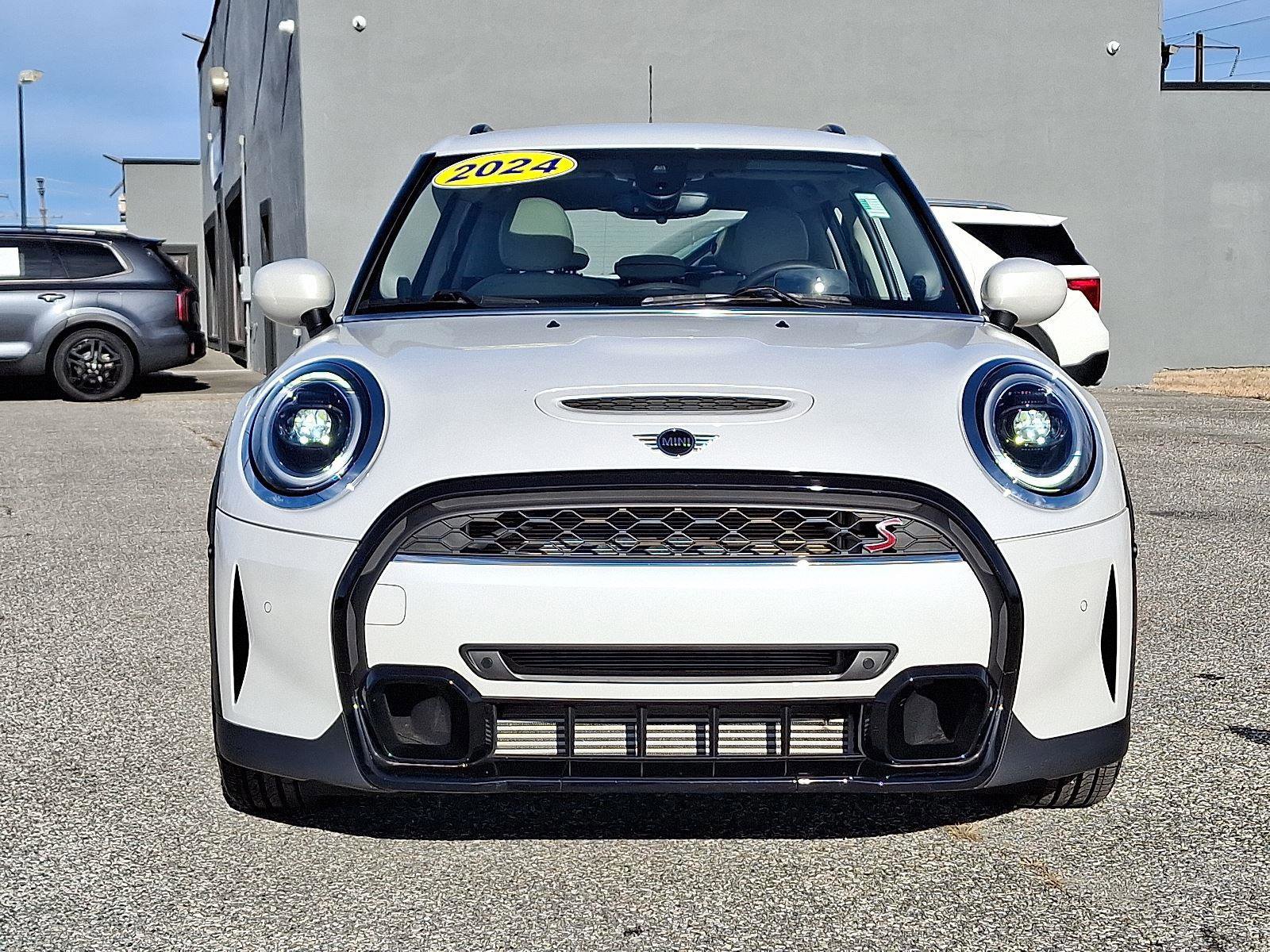Used 2024 MINI Cooper S image 7