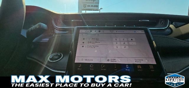 Used 2024 Jeep Grand Cherokee Limited 4xe image 40