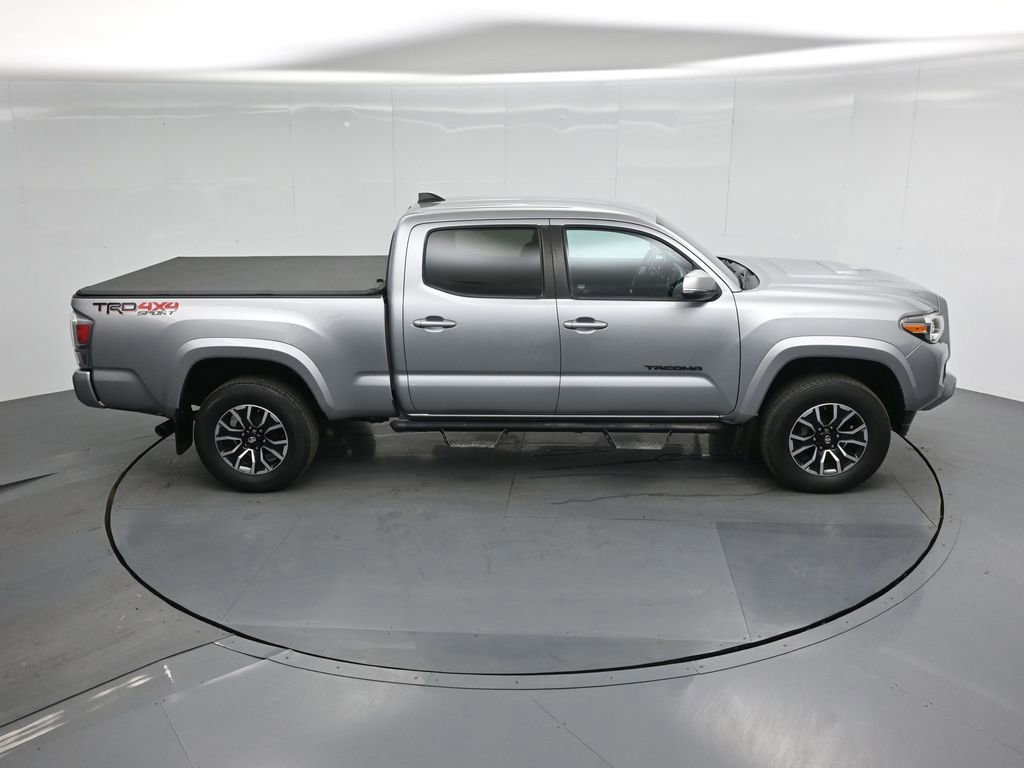 Used 2021 Toyota Tacoma TRD Sport w/ Technology Package image 10