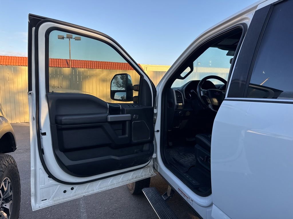 Certified 2021 Ford F450 Platinum w/ FX4 Off-Road Package image 9