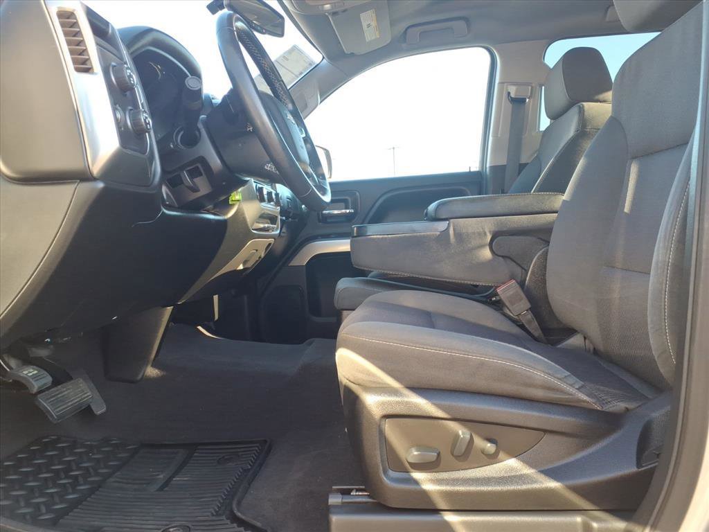 Used 2018 Chevrolet Silverado 1500 LT w/ All Star Edition image 22