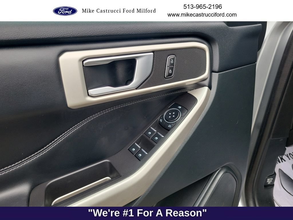 Certified 2023 Ford Explorer XLT RWD image 18