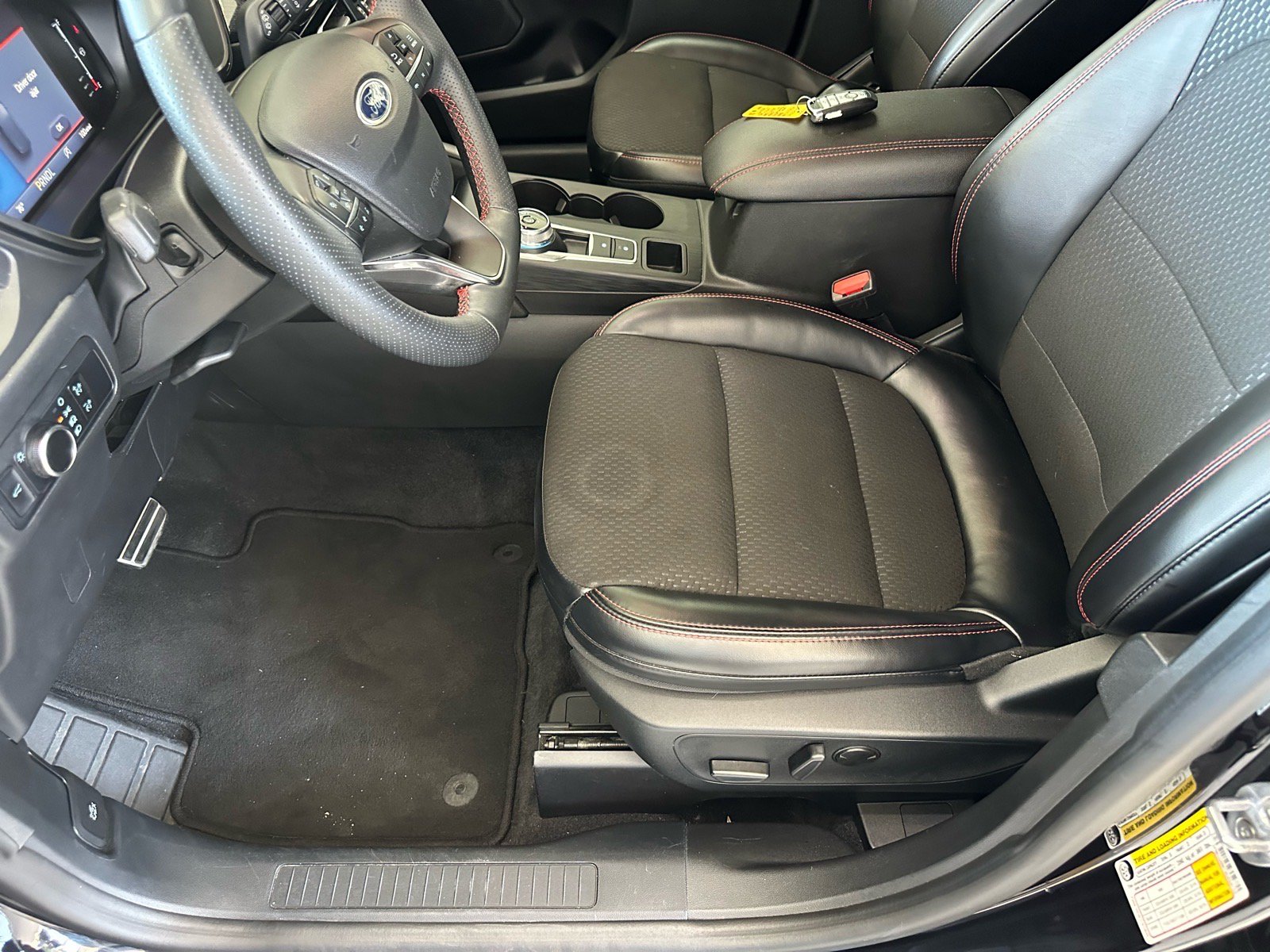 Certified 2024 Ford Escape ST-Line w/ Tech Pack #1 FWD image 15