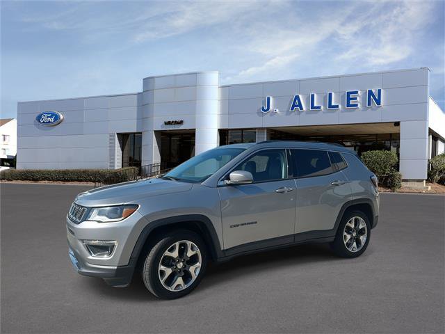 Used 2018 Jeep Compass Limited w/ Navigation Group FWD image 1