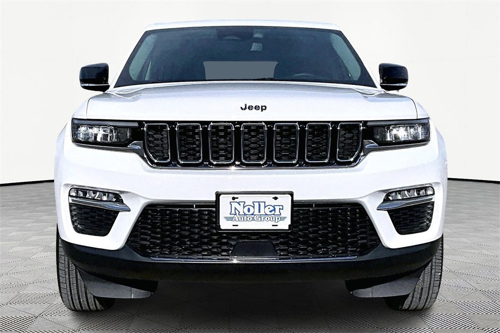 Used 2023 Jeep Grand Cherokee Limited image 6