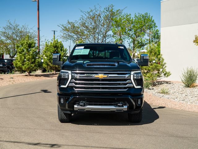 Used 2025 Chevrolet Silverado 2500 High Country w/ Technology Package AWD/4WD image 14