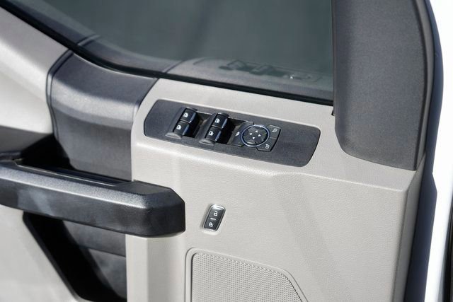 Certified 2019 Ford F350 XL w/ Power Equipment Group image 28